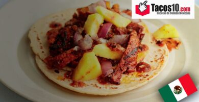Tacos de cerdo al ajillo