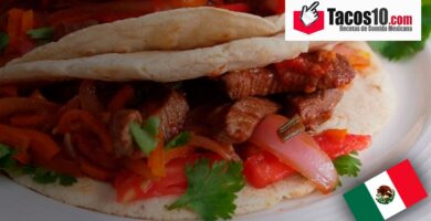 Tacos de lomo saltado