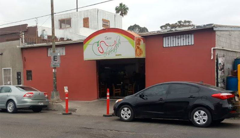 Img-Tacos-en-Tijuana-BC-Taquería-Salseados