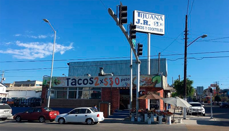 Img-Tacos-en-Tijuana-BC-Taquería-Tijuana-Jr-Tacos