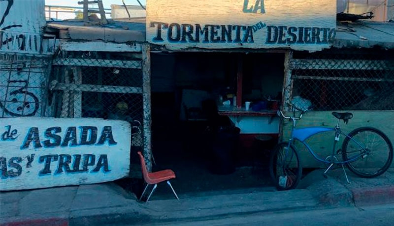 img-Tacos-en-Mexicali-BC-Taquería-La-Tormenta-del-Desierto