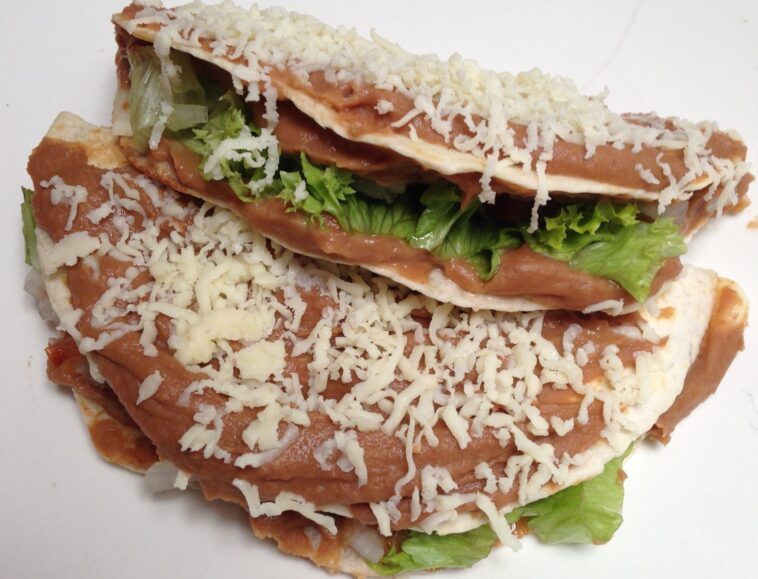 ¿Cómo hacer Enchiladas de frijol? Comidas Mexicanas【Tacos10】